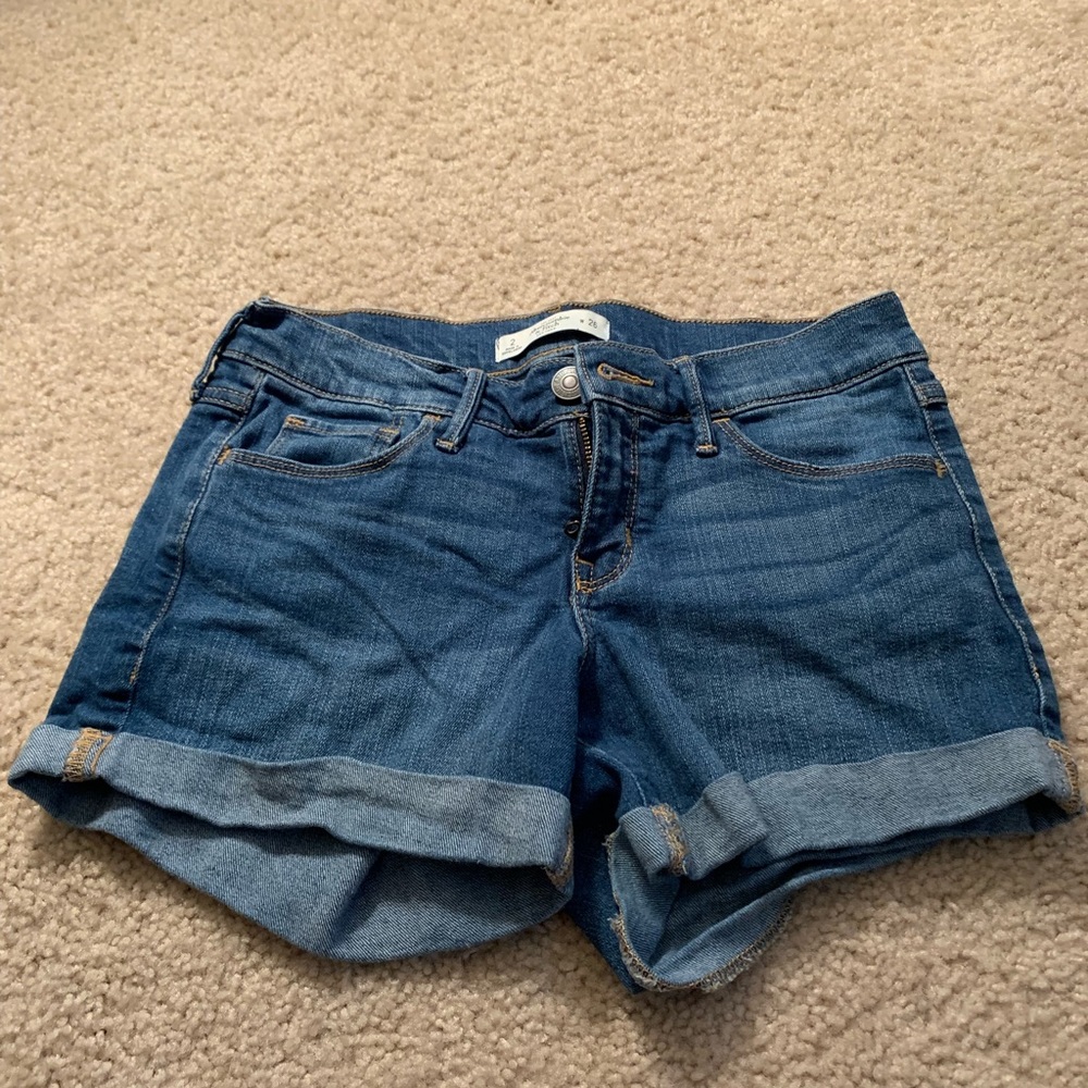 Abercrombie and Fitch med wash shorts size 2